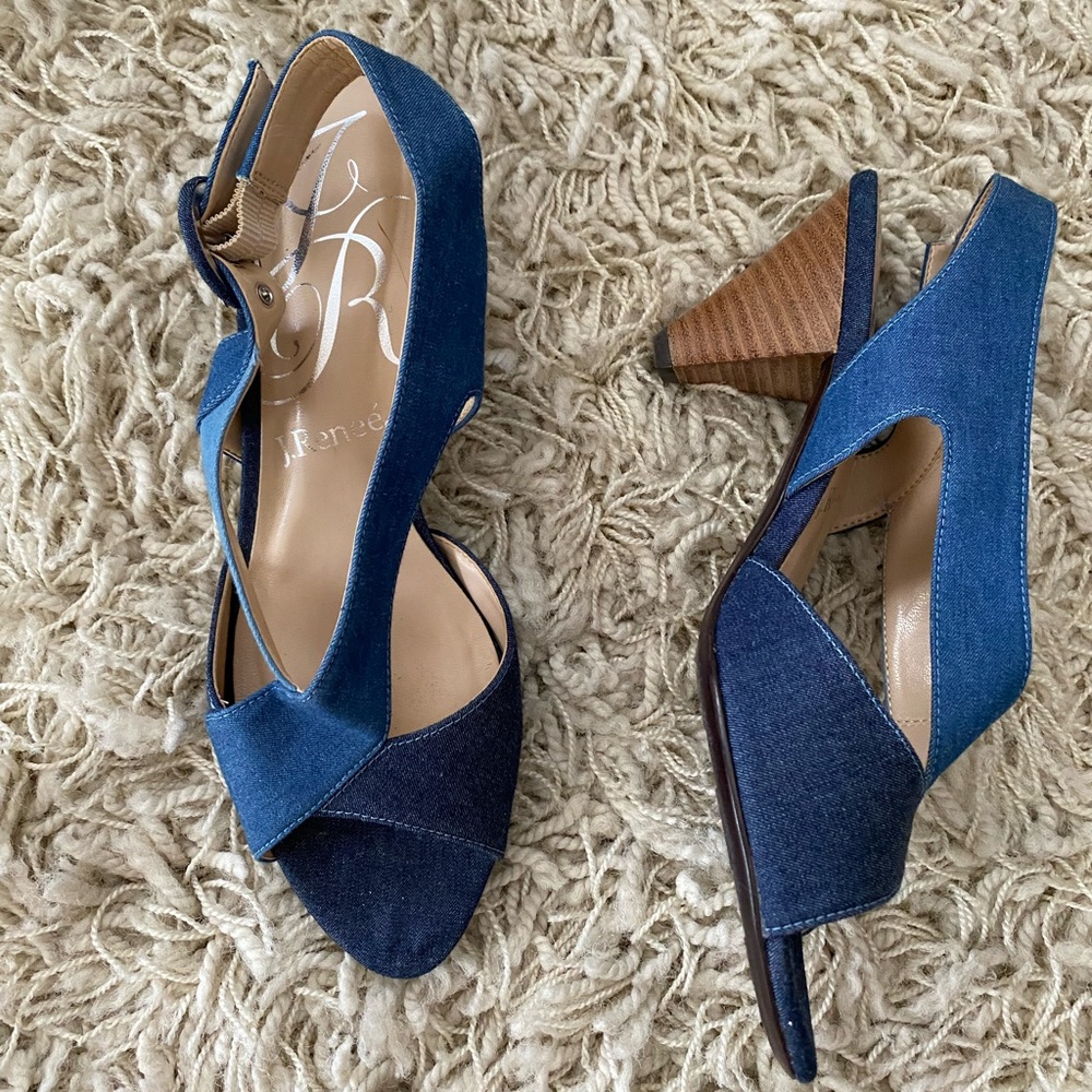 J. Renee womens sandals denim fabric, 7.5 M